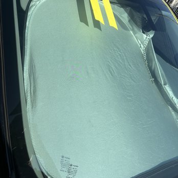 CrashFix - Nice and clear! This is were the crack was before - Body Shops Near Me - Burbank, California CrashFix - Nice and clear! This is were the crack was before - Body Shops Near Me - Burbank, California