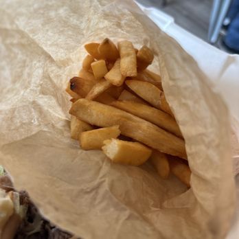 Lil Cow Cafe Bistro - French Fries - Cafes Near Me - Burke, Virginia Lil Cow Cafe Bistro - French Fries - Cafes Near Me - Burke, Virginia