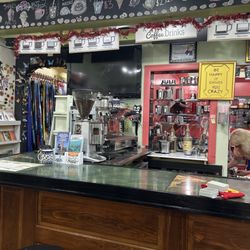 The Painted Lady Cafe - Cafe