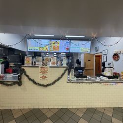 Slice & Ice - Inside counter