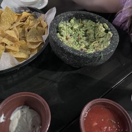 Table Side Fresh Guacamole Table Side Fresh Guacamole