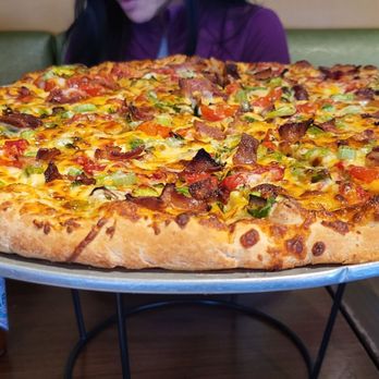 Pizza Lucé - Jalapeno Poppers Pizza - Pizza Near Me - Roseville, Minnesota Pizza Lucé - Jalapeno Poppers Pizza - Pizza Near Me - Roseville, Minnesota