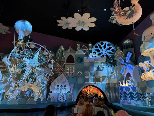 "it's a small world" by null