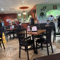 Dos Jalisco Mexican Restaurant - Inside
