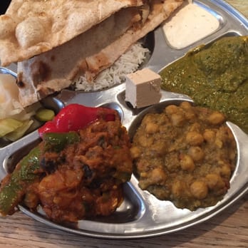 Sokotra - Thali wegetariańskie - Middle Eastern Near Me - Warsaw, MZ