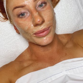 Radiant Skin by Gigi - Vitamin C mask - Skin Care Near Me - Seal Beach, California Radiant Skin by Gigi - Vitamin C mask - Skin Care Near Me - Seal Beach, California