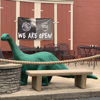 Swampwater Grill - Outside entertainment - Cajun/Creole Near Me - Cincinnati, Ohio