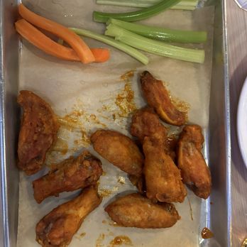 District 4 Pizza - Wings after eating a few. - Pizza Near Me - Long Beach, California District 4 Pizza - Wings after eating a few. - Pizza Near Me - Long Beach, California