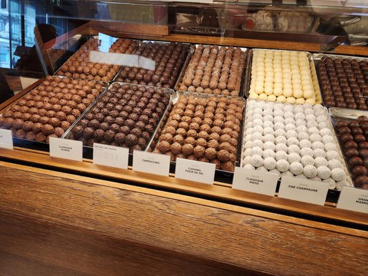 Confiserie Sprüngli | Café-Bar by null
