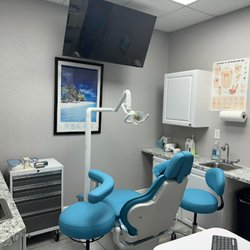Gregg F McNeal, DDS