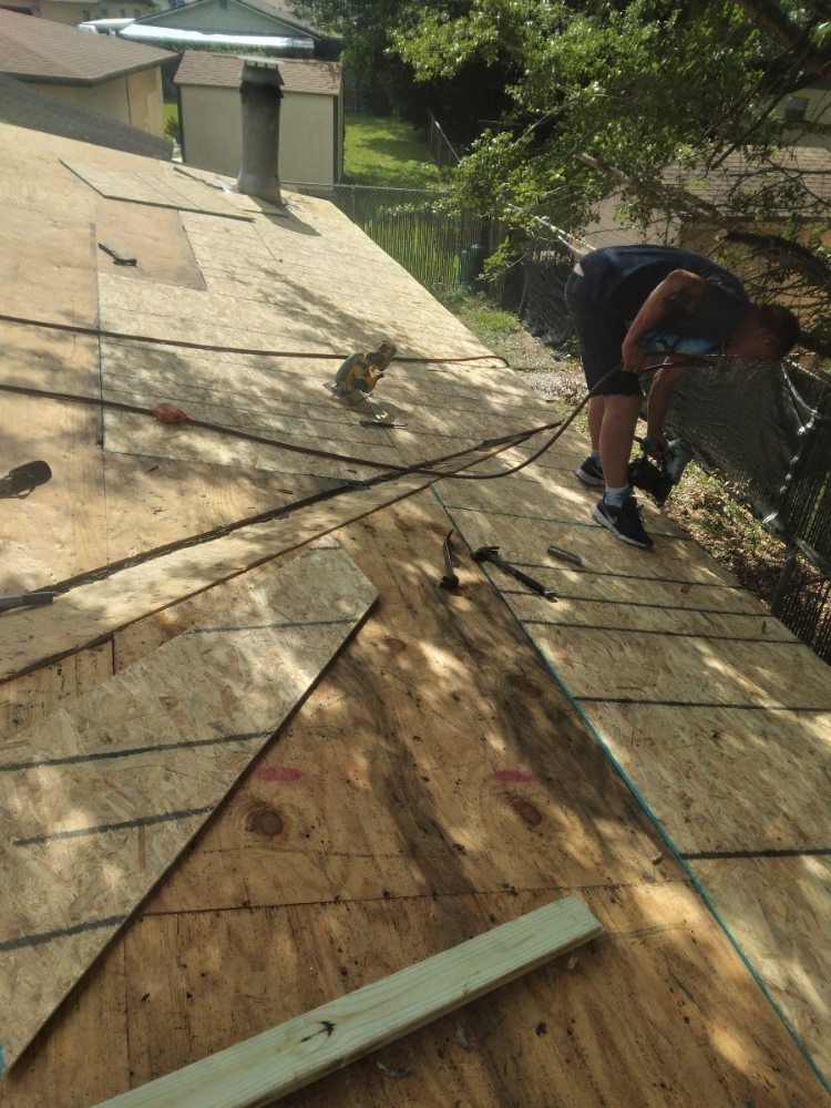 Slide of E&E Roofing and Repairs