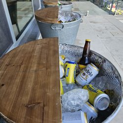 Rebel Catering - We'll keep your drinks on ice!