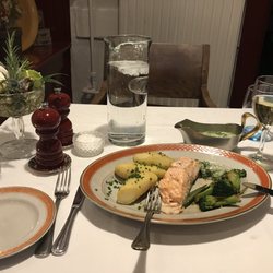 Tivolihallen - Salmon