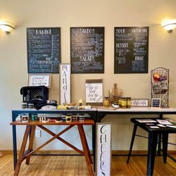 Scungilli's - Interior
