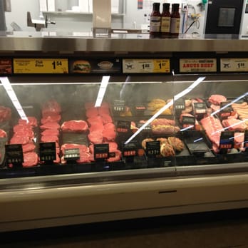Safeway South Trail Crossing - Meat counter - Grocery Near Me - Calgary, Alberta Safeway South Trail Crossing - Meat counter - Grocery Near Me - Calgary, Alberta