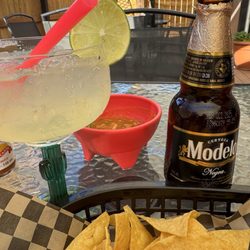 Asi Es Mi Tierra - Margarita and beer