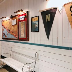 Lot 579 - Interior