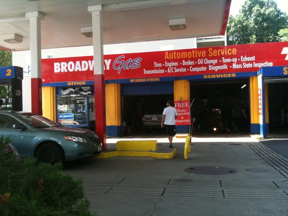 BROADWAY GAS Updated April 2024 320 Broadway, Cambridge