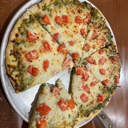 Tomato Basil Pizza