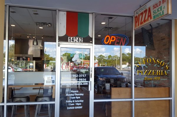 Alfonso's Pizzeria by null