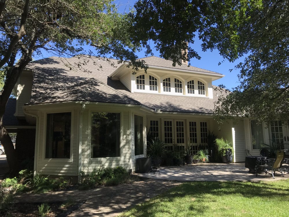 Slide of Navarro Roofing