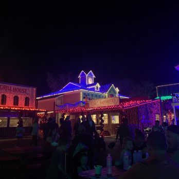 Santa's Wonderland - Town square - Amusement Parks Near Me - College Station, Texas Santa's Wonderland - Town square - Amusement Parks Near Me - College Station, Texas