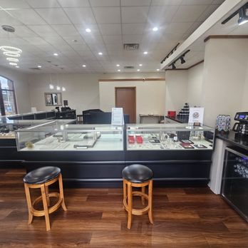 Slice Jewelry & Gold - Watches Near Me - Onalaska, Wisconsin Slice Jewelry & Gold - Watches Near Me - Onalaska, Wisconsin