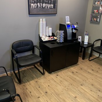 Solomon Eye Physicians & Surgeons - 2nd waiting area - Laser Eye Surgery/Lasik Near Me - Bowie, Maryland Solomon Eye Physicians & Surgeons - 2nd waiting area - Laser Eye Surgery/Lasik Near Me - Bowie, Maryland