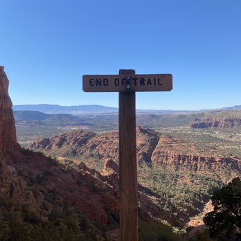 Cathedral Rock - Hiking Near Me - Sedona, Arizona Cathedral Rock - Hiking Near Me - Sedona, Arizona