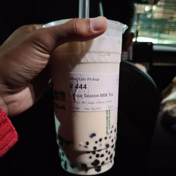 ALittle Tea - Large Four Season Milk Tea with Boba and Pearl - Bubble Tea Near Me - San Gabriel, California ALittle Tea - Large Four Season Milk Tea with Boba and Pearl - Bubble Tea Near Me - San Gabriel, California