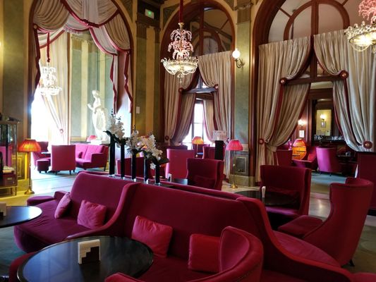 Royal Barriere Hotel by null