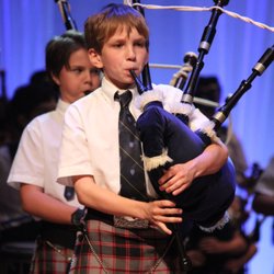 Saint Thomas' Episcopal School - World-renowned Scottish Arts program including Highland dancing, piping, and drumming.