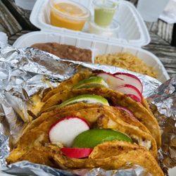 Vanessa’s Sabor Latino - Birria taco platter