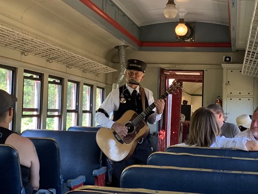 SKUNK TRAIN - 770 Photos & 601 Reviews - 100 W Laurel St, Fort Bragg