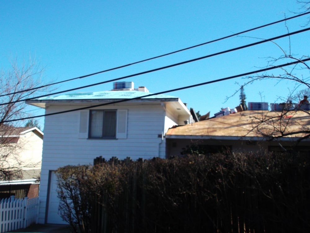 Slide of Elliott & Son Roofing