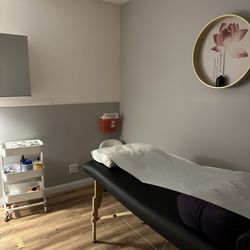 Taproot Acupuncture & Herbs
