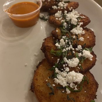 The Pit - Fried Green Tomatoes - i ate the whole plate of fried goodness - Barbeque Near Me - Raleigh, North Carolina The Pit - Fried Green Tomatoes - i ate the whole plate of fried goodness - Barbeque Near Me - Raleigh, North Carolina