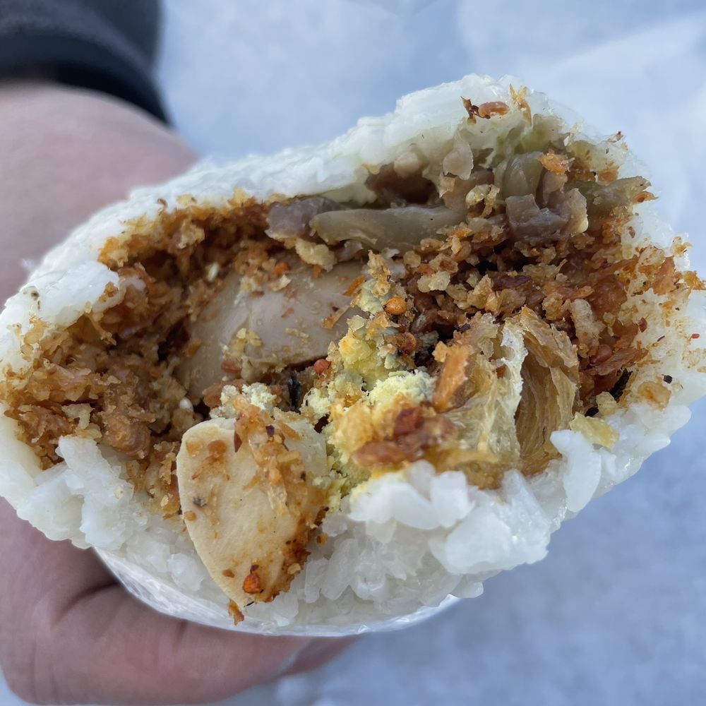Xiaoman Riceburrito - Crunchy, non spicy white burrito - Breakfast & Brunch Near Me - Sunnyvale, California Xiaoman Riceburrito - Crunchy, non spicy white burrito - Breakfast & Brunch Near Me - Sunnyvale, California