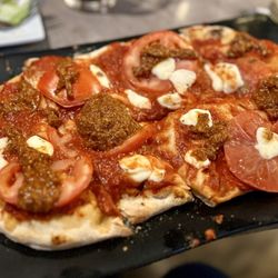 The Railyard - Margarita pizza flatbread.