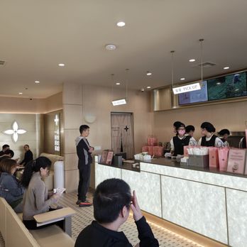 Molly Tea Arcadia - Inside - Bubble Tea Near Me - Arcadia, California Molly Tea Arcadia - Inside - Bubble Tea Near Me - Arcadia, California