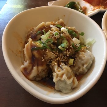 Memory Corner - Red oil chilli wontons - Taiwanese Near Me - Richmond, British Columbia