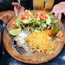 Tacos Cantu - Sopes Plate