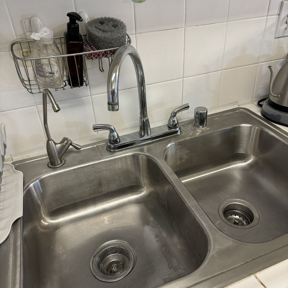 Miraculous Cleaning - Sink and knobs are spotless and shiny - Home Cleaning Near Me - Pasadena, California