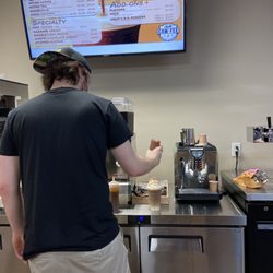 Making my masterpiece - Caramel Dream, iced coffee - Chill Cawfee Riverview