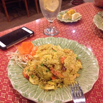 Thai Ruby - Pineapple Fried Rice with Chicken - Thai Near Me - Flower Mound, Texas Thai Ruby - Pineapple Fried Rice with Chicken - Thai Near Me - Flower Mound, Texas