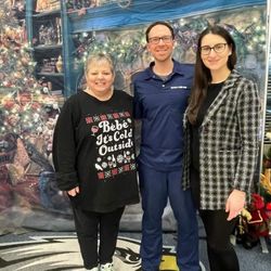 Rocky Point Orthodontics - Having a great time at the Rocky Point Holiday Boutique!