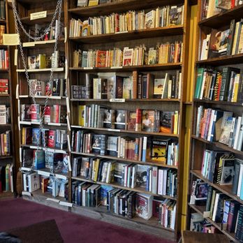 Book Exchange - Bookstores Near Me - Ashland, Oregon