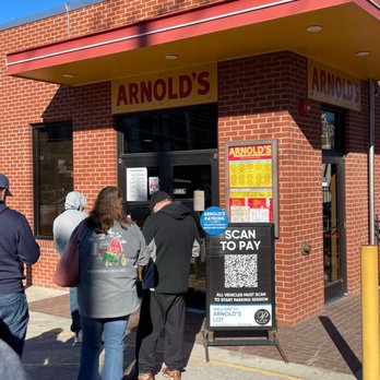 Arnold's Country Kitchen - Southern Near Me - Nashville, Tennessee