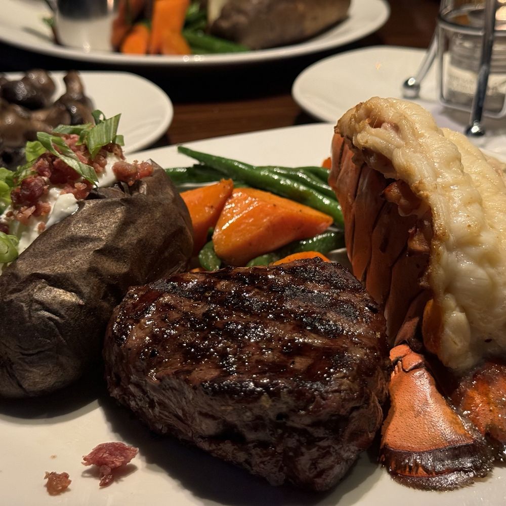 The Keg Steakhouse + Bar - Steakhouses Near Me - Edmonton, Alberta The Keg Steakhouse + Bar - Steakhouses Near Me - Edmonton, Alberta