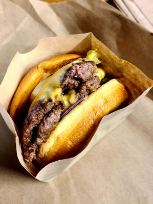 Preston's: A Burger Joint by null